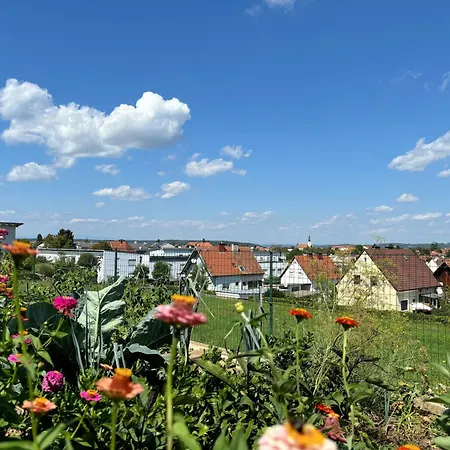 Ferienzimmer Trummer ホームステイ *