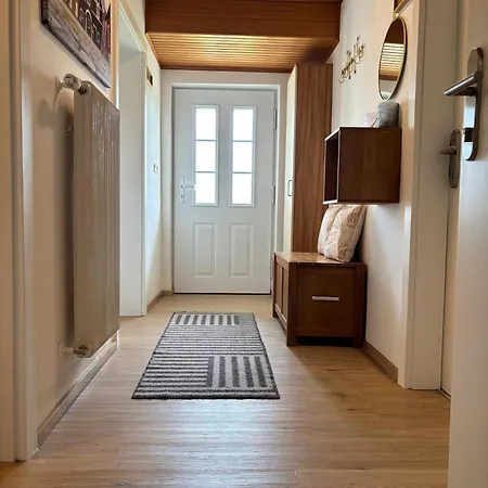 Ferienzimmer Trummer フュルステンフェルト